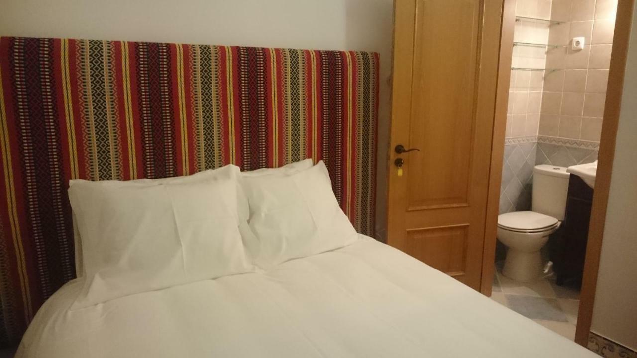 Casa Vitoria Guest House Евора Екстер'єр фото