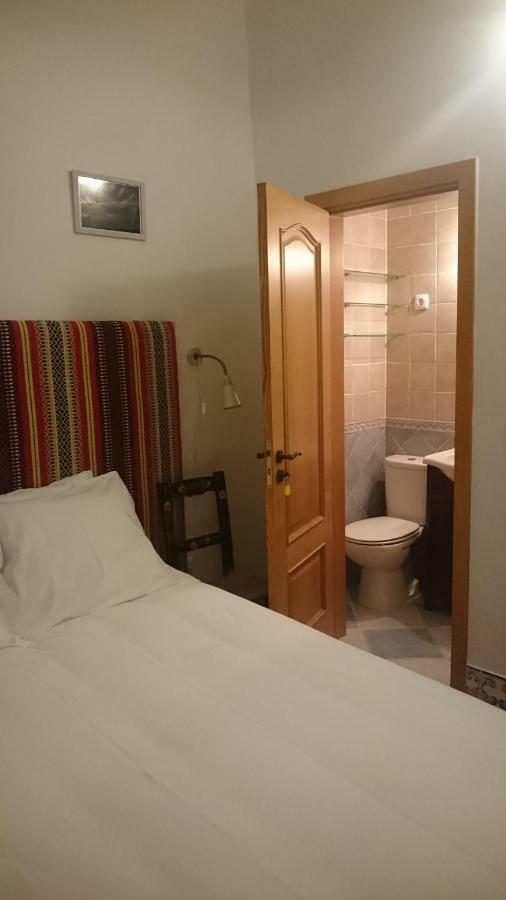 Casa Vitoria Guest House Евора Екстер'єр фото